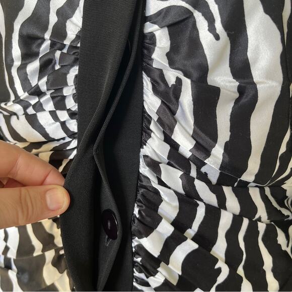 Vintage 80s Chetta B black white zebra print button front size 8 - Picture 7 of 14